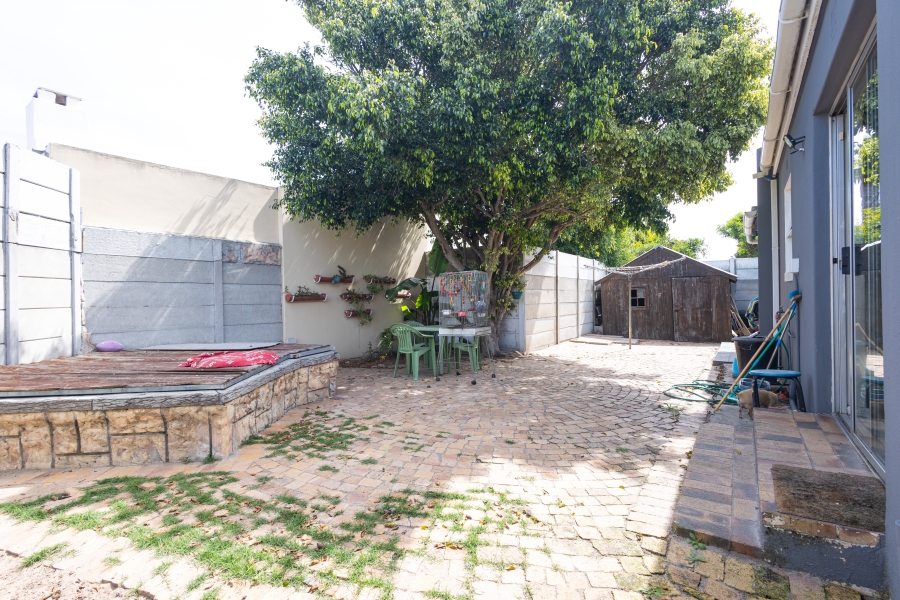 3 Bedroom Property for Sale in Table View Western Cape